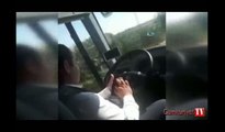Otobüs şoföründen skandal görüntüler! Yolcular gizlice kameraya kaydetti