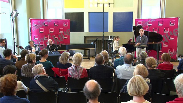 Hervé | Le Beau Pompier par Lionel Peintre et Manon Parmentier