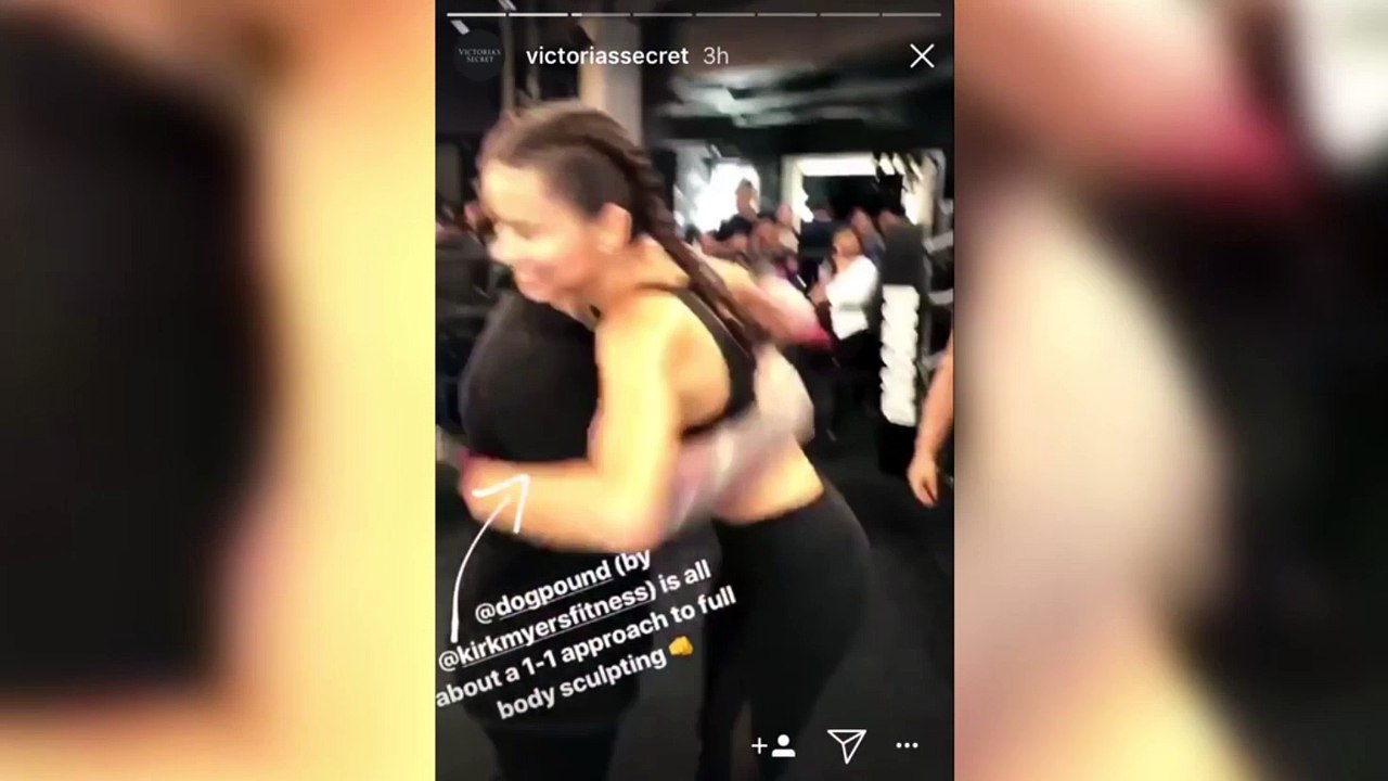 Adriana Lima très sexy à la salle de sport (Vidéo)