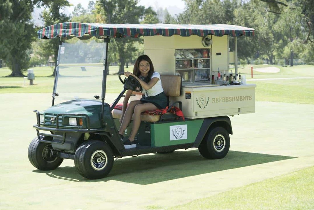 "Modern Family Season 9 Episode 3 [[[ Modern Family Episodes :  Catch of the Day ]] Watch Online (HD)