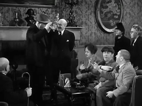 The Three Stooges - If A Body Meets A Body (1945)