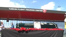 Hayatını Kaybeden THY Uçuş Eğitim Başkanı İçin Tören Düzenlendi