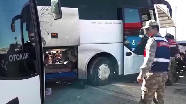 Yolcu Otobüsünde 181 Kaçak Yakalandı