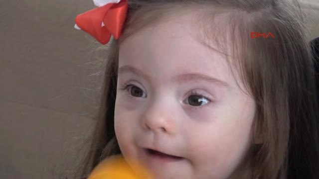 Tekirdağ Down Sendromlu İnci'nin Annesi Bana Bambaşka Bir Misyon Yükledi