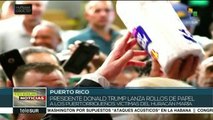 Trump lanza papel higiénico a damnificados en Puerto Rico