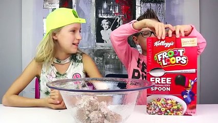 Worlds LARGEST Ice Cream Sundae