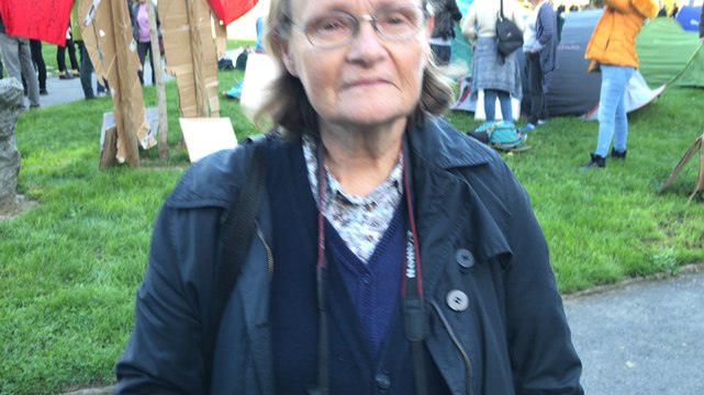 Réfugiés du gymnase Echange: manifestation devant la préfecture