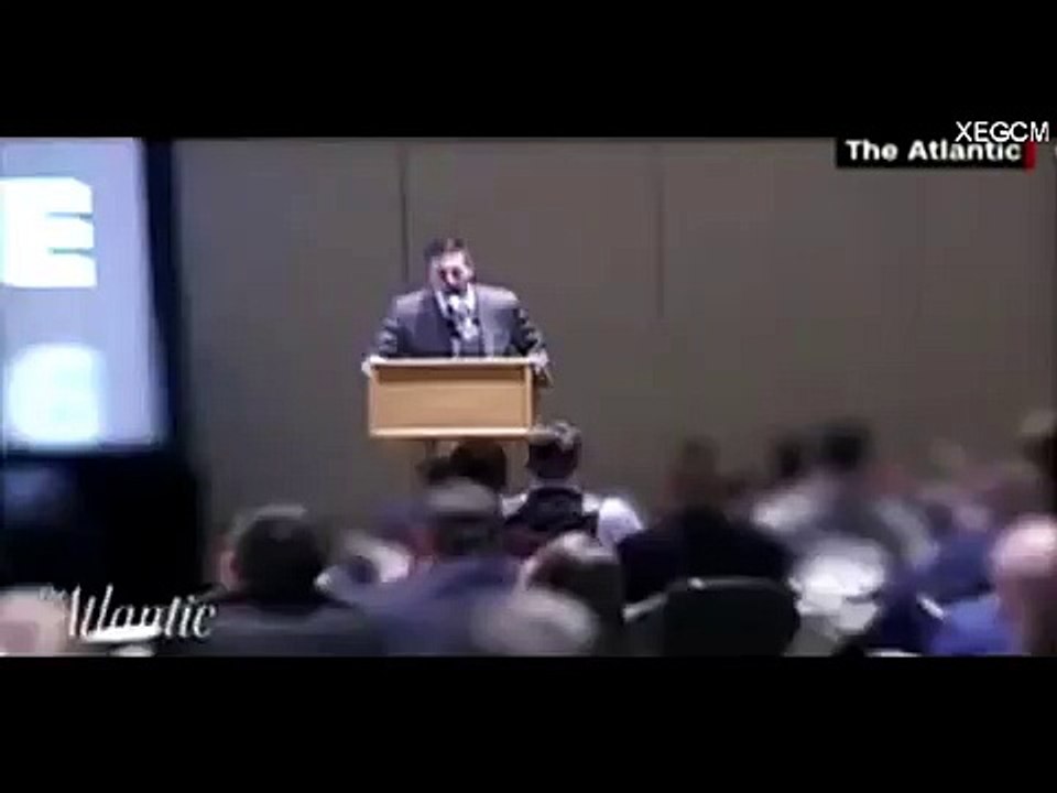¡Hail Trump! saludos nazis en un evento de la derecha alternativa