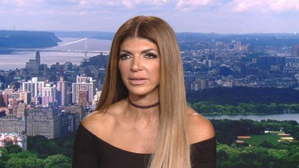 "RHONJ" Stars Melissa & Teresa Talk New Housewife "Pigtails"