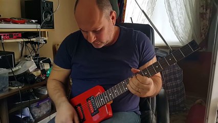 Custom Headless Guitar - The Top Guitars Co.