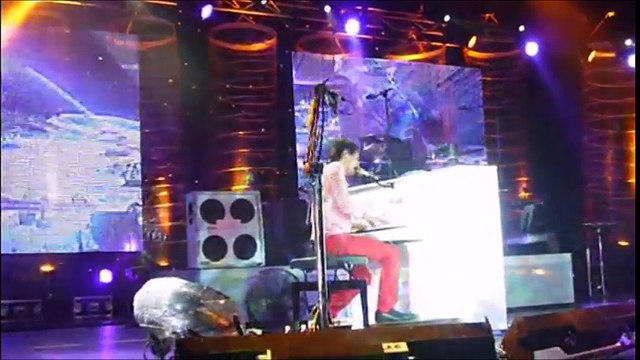 Muse - Feeling Good, Sydney Hordern Pavilion, 01/23/2007