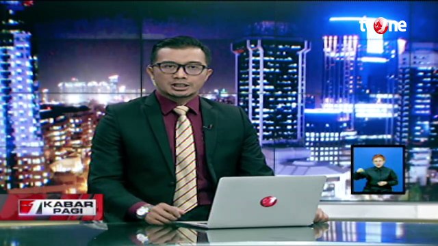 Unjuk Rasa Sejumlah Mahasiswa di Depan Kantor Dewan Perwakilan Provinsi Banten Berakhir Ricuh