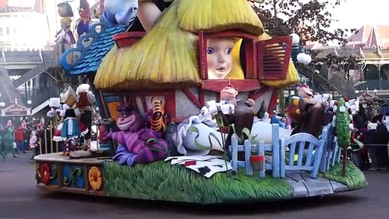 Disney Magic on Parade March new at Disneyland Paris