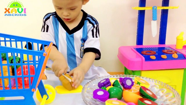 Learn names of fruits and vegetables by a simple game for kids children toddlers