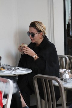 Bir Dönemin Gözde Assolisti Pınar Eliçe, Yıllar Sonra Ortaya Çıktı