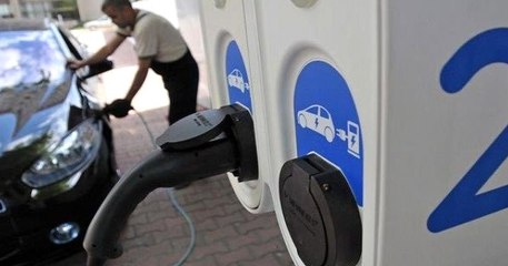 Toshiba Bataryalarıyla Elektrikli Otolar 6 Dakika Şarj ile 320 Km Yol Gidecek