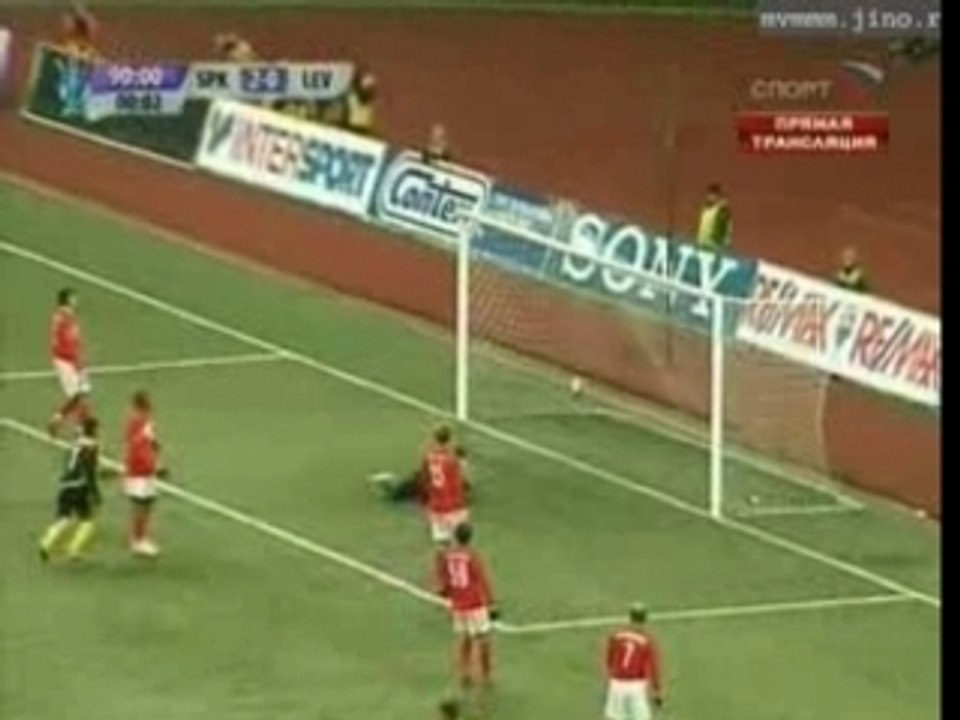 Uefa2007-08_081107_spartak-bayer21