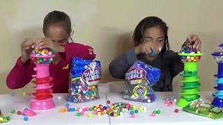 DUBBLE BUBBLE Gumball Machine EXTREME SOUR WARHEAD Candy GROSS Challenge! Toys To See Kids Video