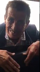 İngilizce şarkı söyleyen dayı (Efsane gırtlak içerir)