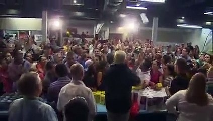 Donald Trump et le lancer du papier essuie-tout à Porto Rico