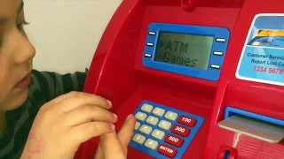 Oyuncak atm para çekme yatırma makinesi ile oynadık! Oyuncak tanıtımları