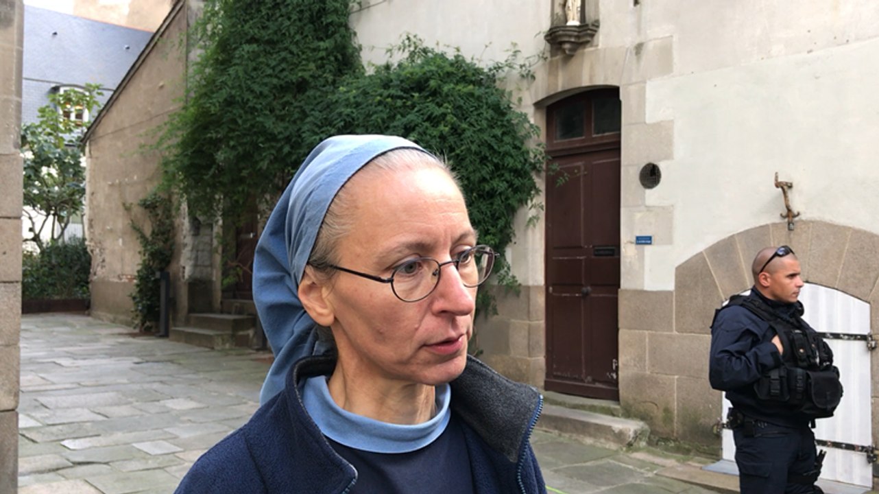 Prêtre braqué. Une religieuse témoigne
