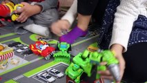 Transformers Rescue Bots Toy UNBOXING: Bulldozer Boulder   Truck Optimus Prime