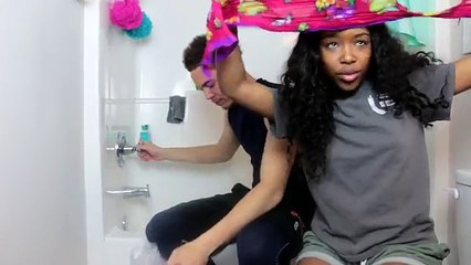 COUPLES ICE BATH CHALLENGE!!!!