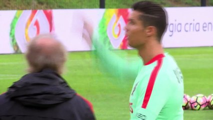 Cristiano Ronaldo : "Là-bas, je pleurais presque tous les jours"