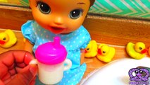 Doc Mcstuffins does Surgery on Baby Alive who Breaks leg at park