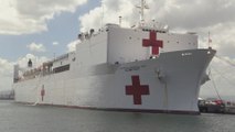 Buque hospital de EEUU apoya a damnificados por el huracán María en Puerto Rico -