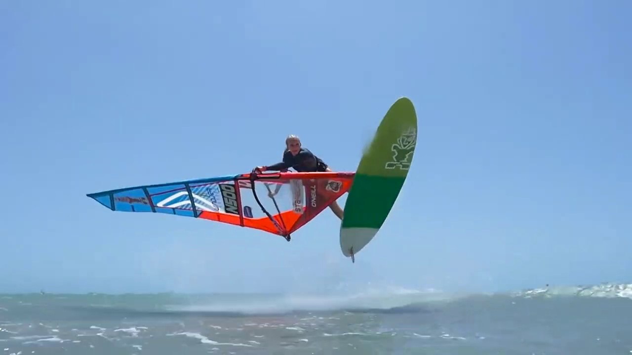WIND SURFING COOL TRICS【Video Pizza】