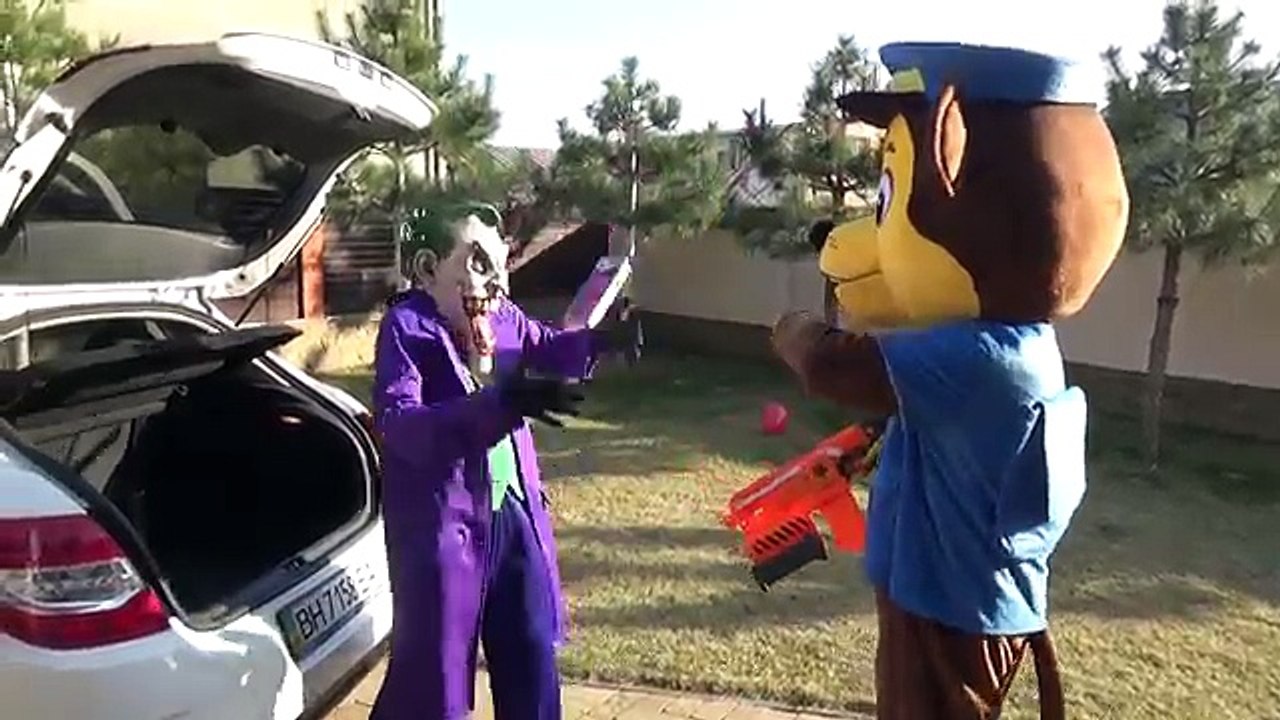 ЩЕНЯЧИЙ ПАТРУЛЬ смотреть Bad Baby Джокер Раздавил машину Маршал FREAKY JOKER Crushes Baby Paw Patrol