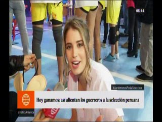 Asi Alienta Flavia Laos a la seleccion Peruana