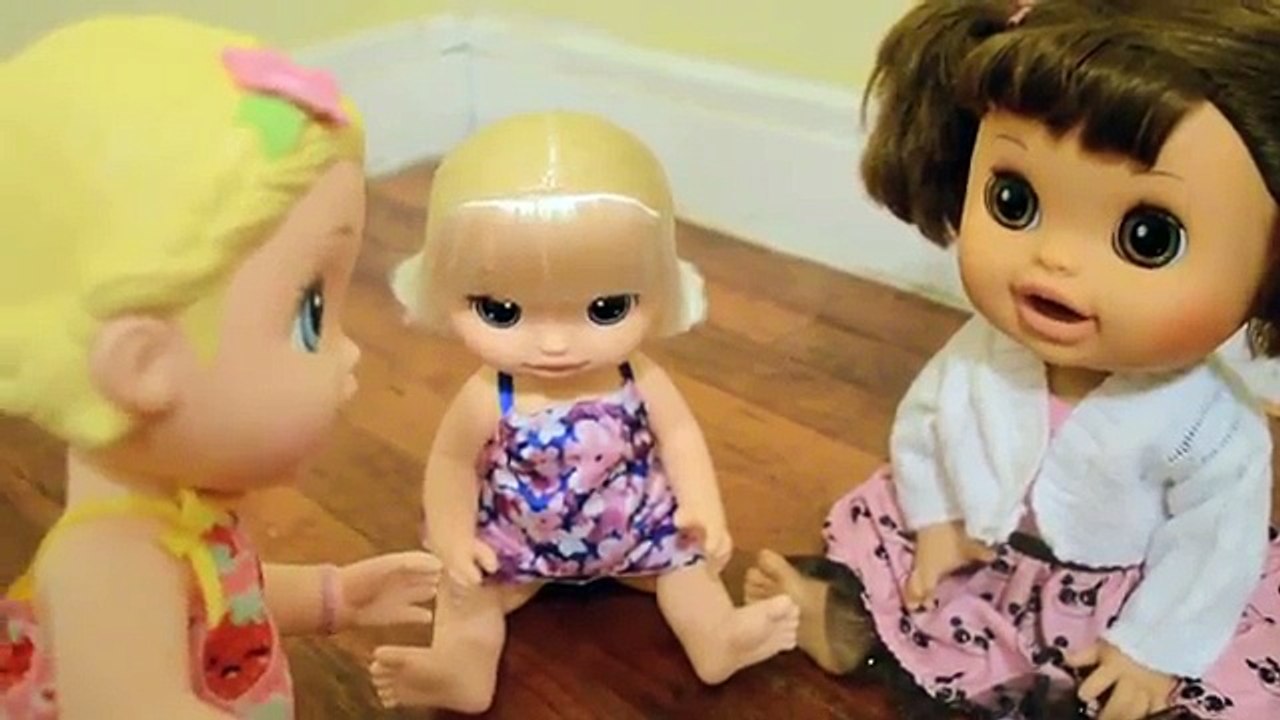 Baby Alive Maddie Has A Secret! Sara The Bully Teases Her! Part 1