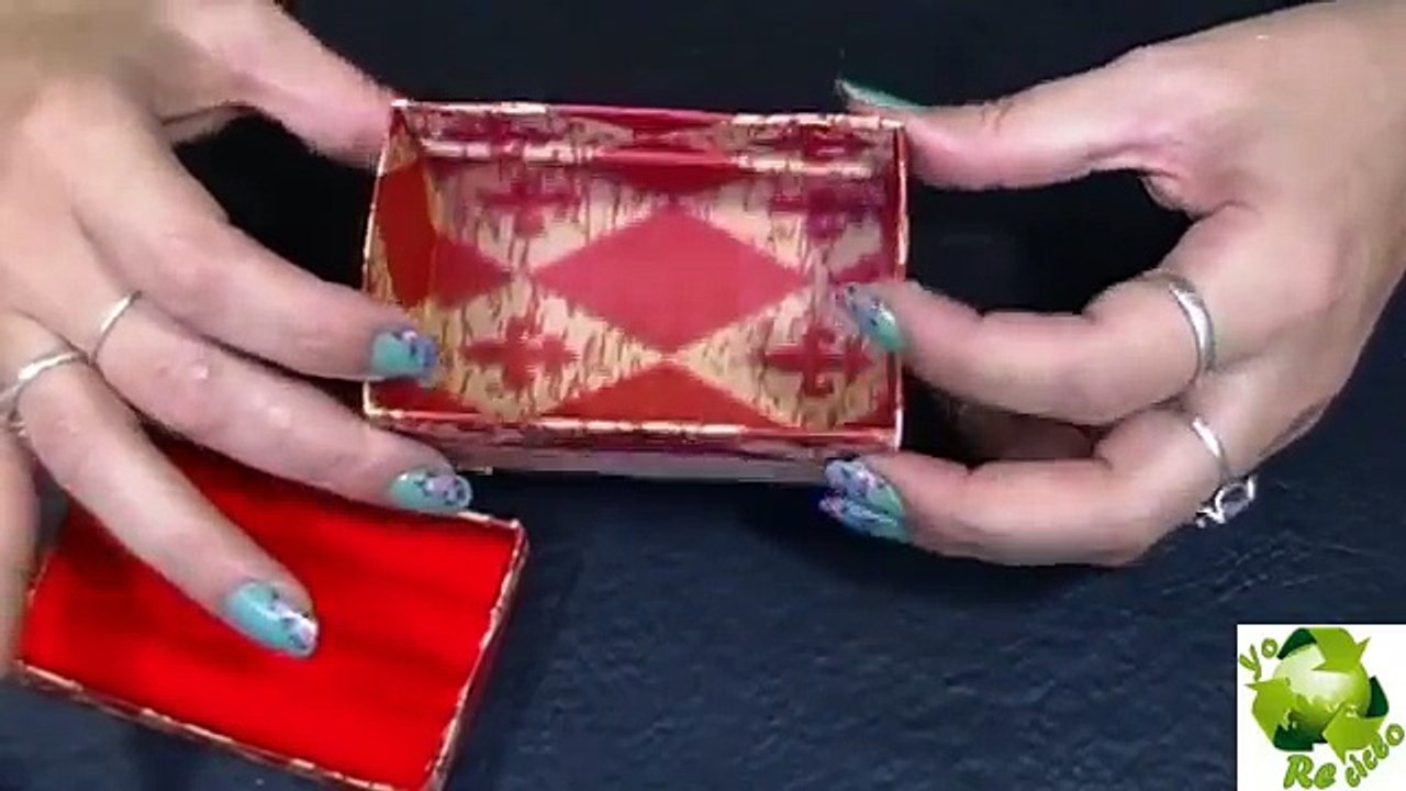 Como hacer un porta anillos cofre,con rollos de papel higienico // Recycled