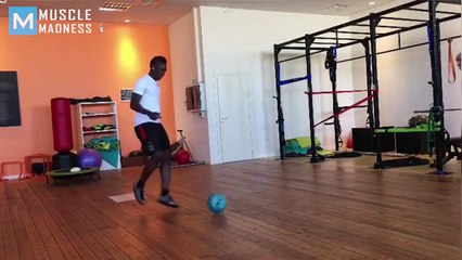 Mario Balotelli Football Training _ Muscle Madness-lSG_4HoCYLo