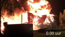 Grote brand verwoest sporthal De Westermar in Burgum