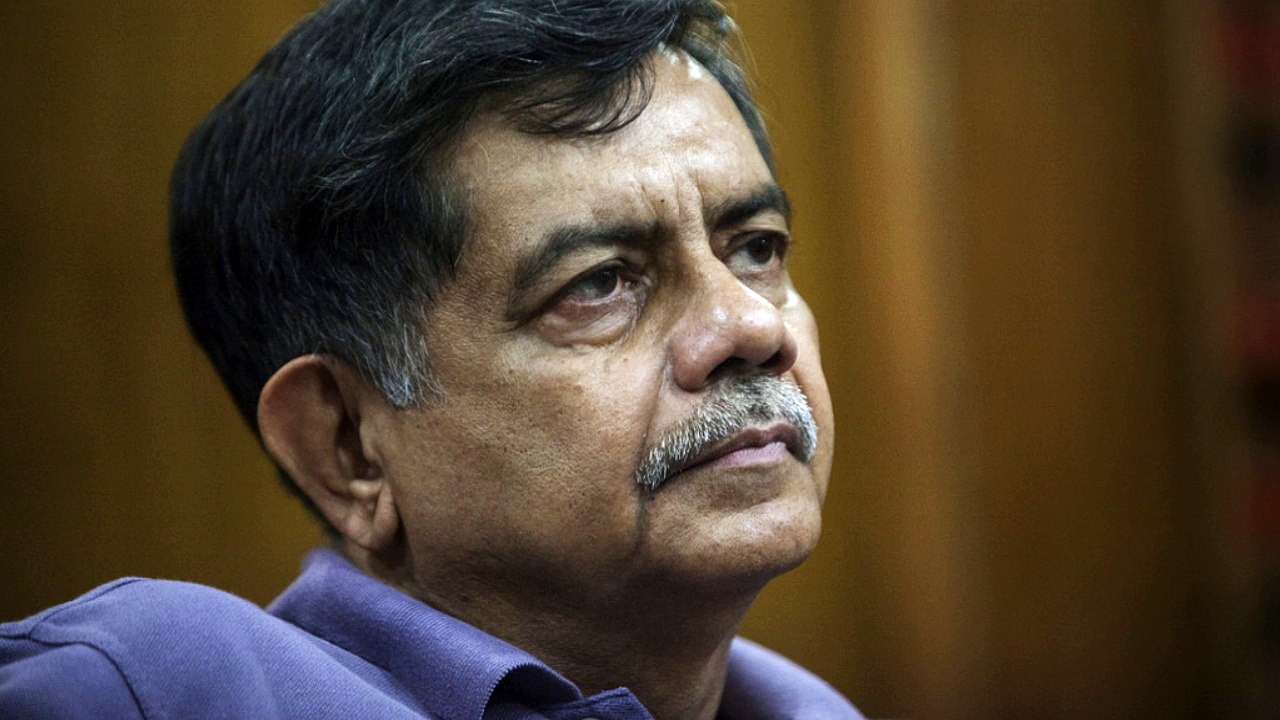 সরকার বলেছে সকল রোহিঙ্গা দের রাখা হবে কুতুপালং। এইটা কতখানি বাস্তব সম্মত সেটা নিয়ে কথা বলছেন বিশেষজ্ঞ সি আর আবরার