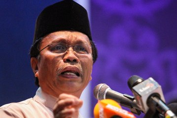 Shafie denies owning companies in MACC probe
