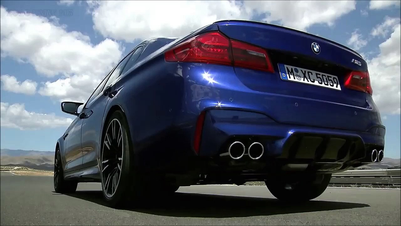 2018 BMW M5 vs 2017 Nissan GT-R-qvm74z5EaXQ