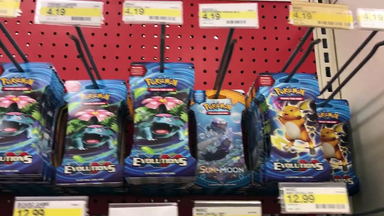 TOY HUNT Ryan ToysReview and First Time opening Pokemon Cards Game