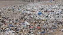 Polémica en el Líbano por la acumulación de basura en sus playas