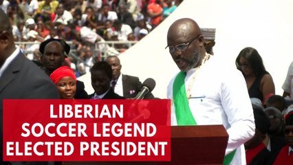 Скачать видео: Former football legend George Weah elected as president of Liberia