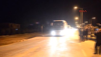 Hatay Silahlı Zırlı Araçlar Sınıra Sevk Edildi