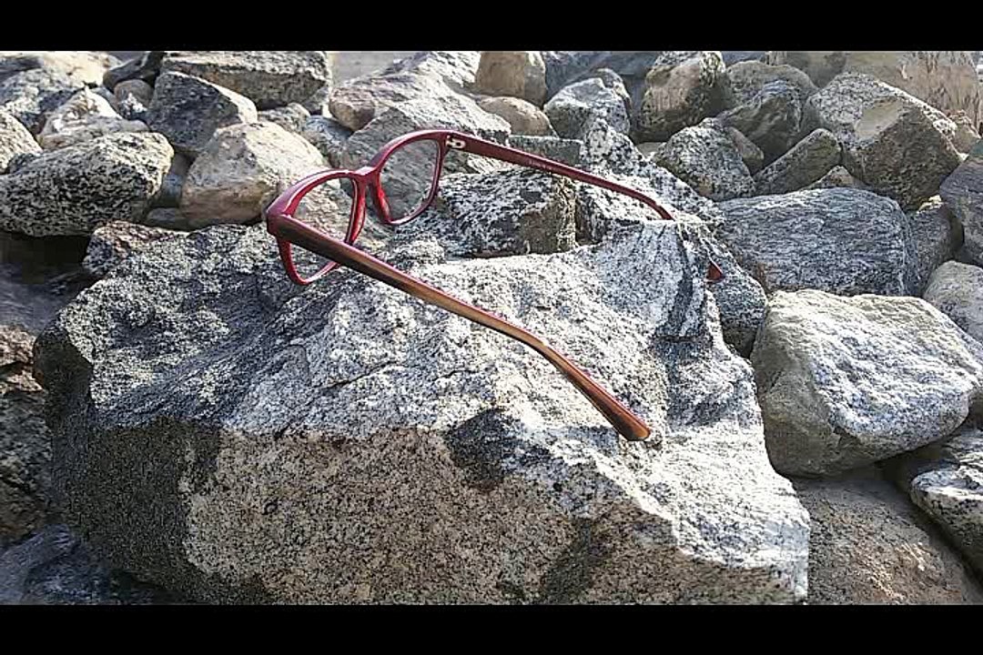 stone glasses