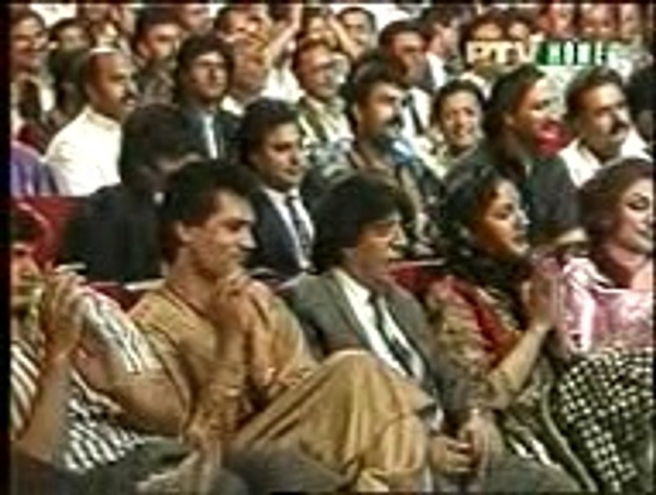 TERAY BAJRAY KI RAKHI - BY - ANJUMAN - LUX AWARD