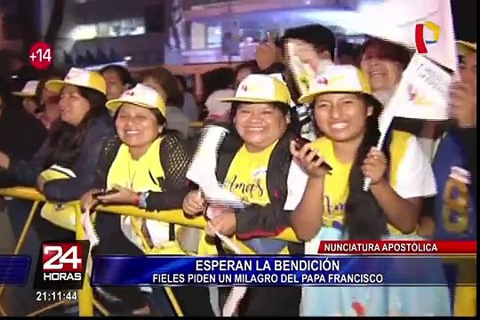 Nunciatura Apostólica: fieles aguardan para poder ver al Papa Francisco