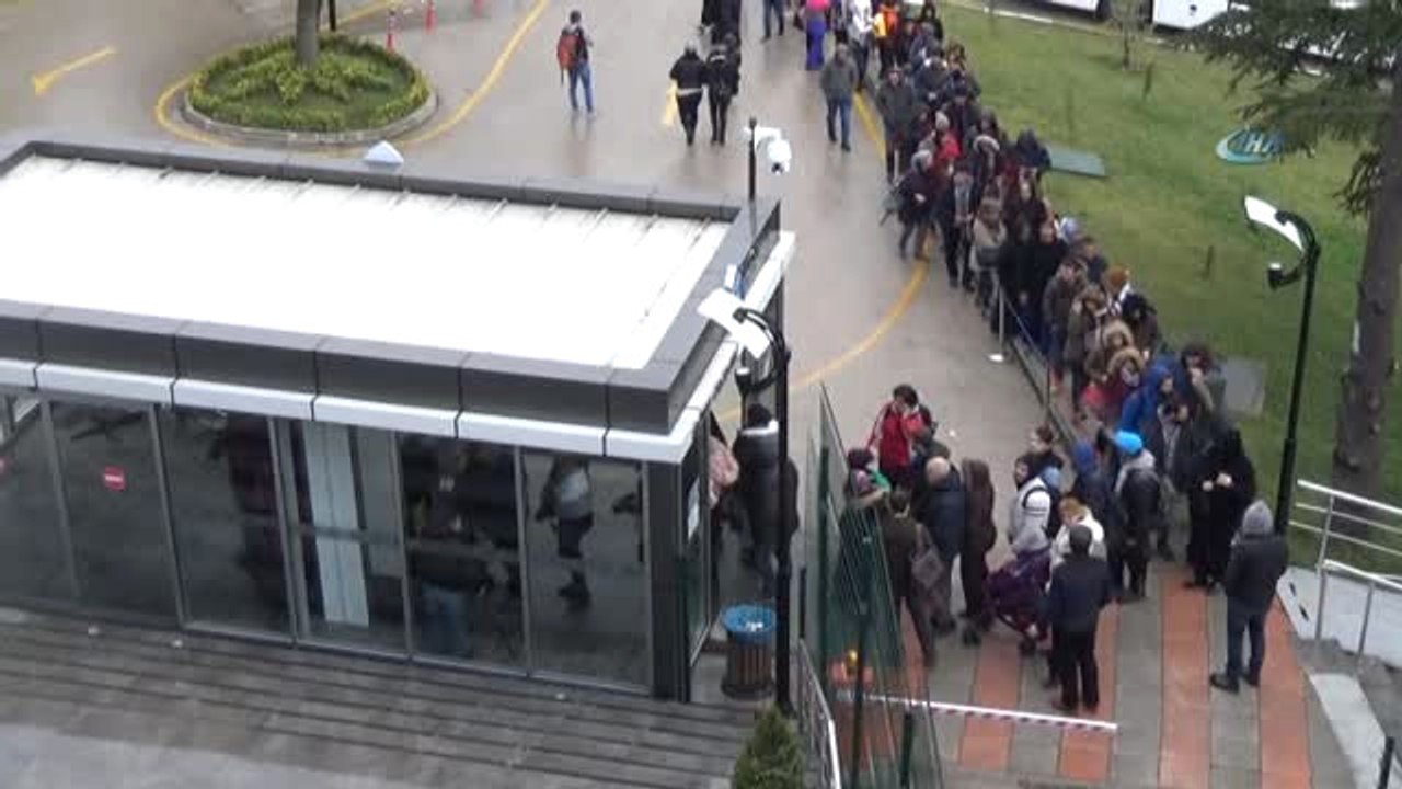 Sömestr Tatili Teleferikte Uzun Kuyruk Oluşturdu