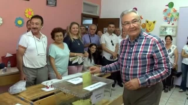 Baykal ile Eski MHP'li Yöneticilere Yönelik Kaset Kumpası Davası Yarın Görülecek